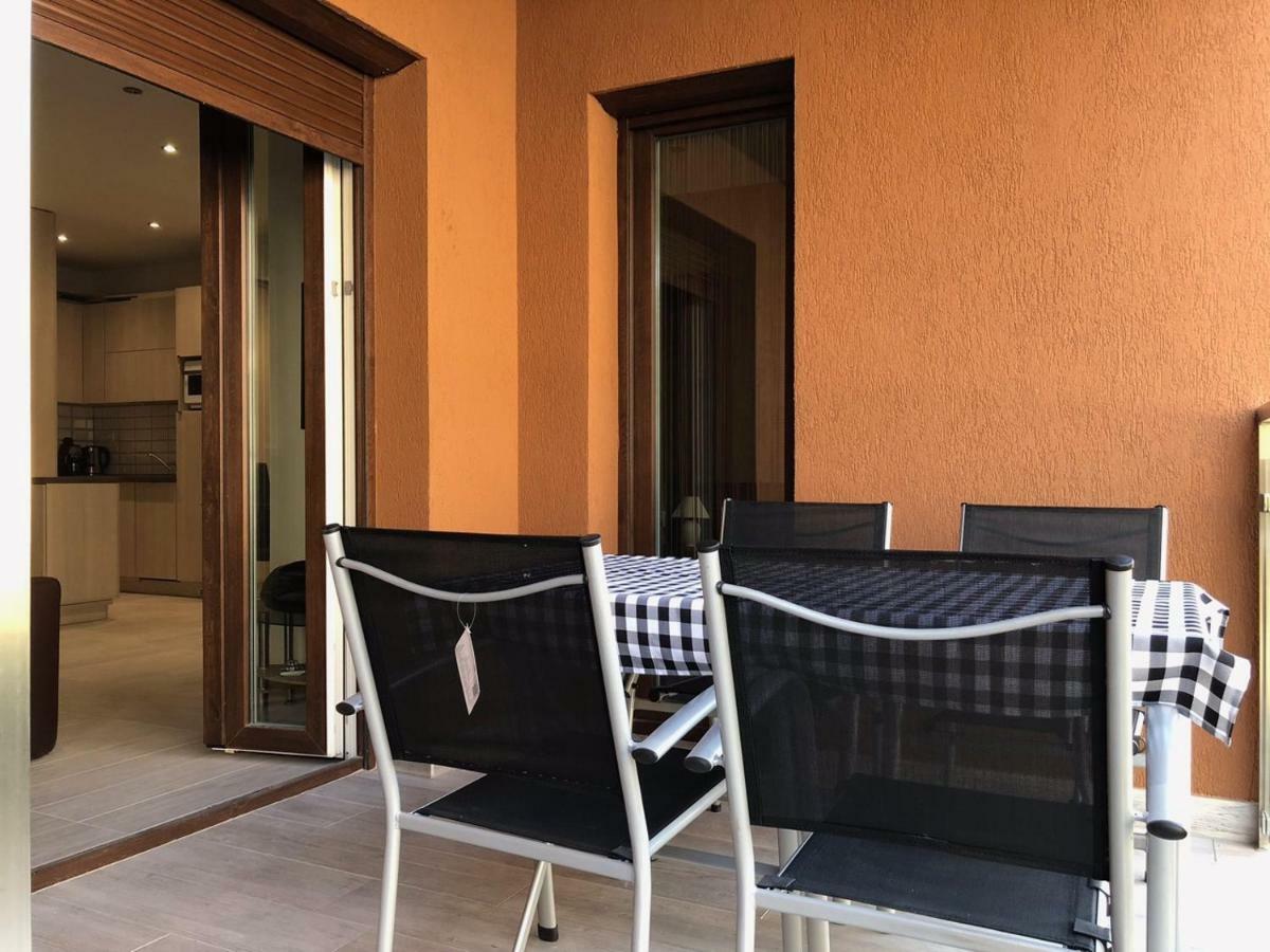 Nice Wellness Apartman Siofok Ngoại thất bức ảnh